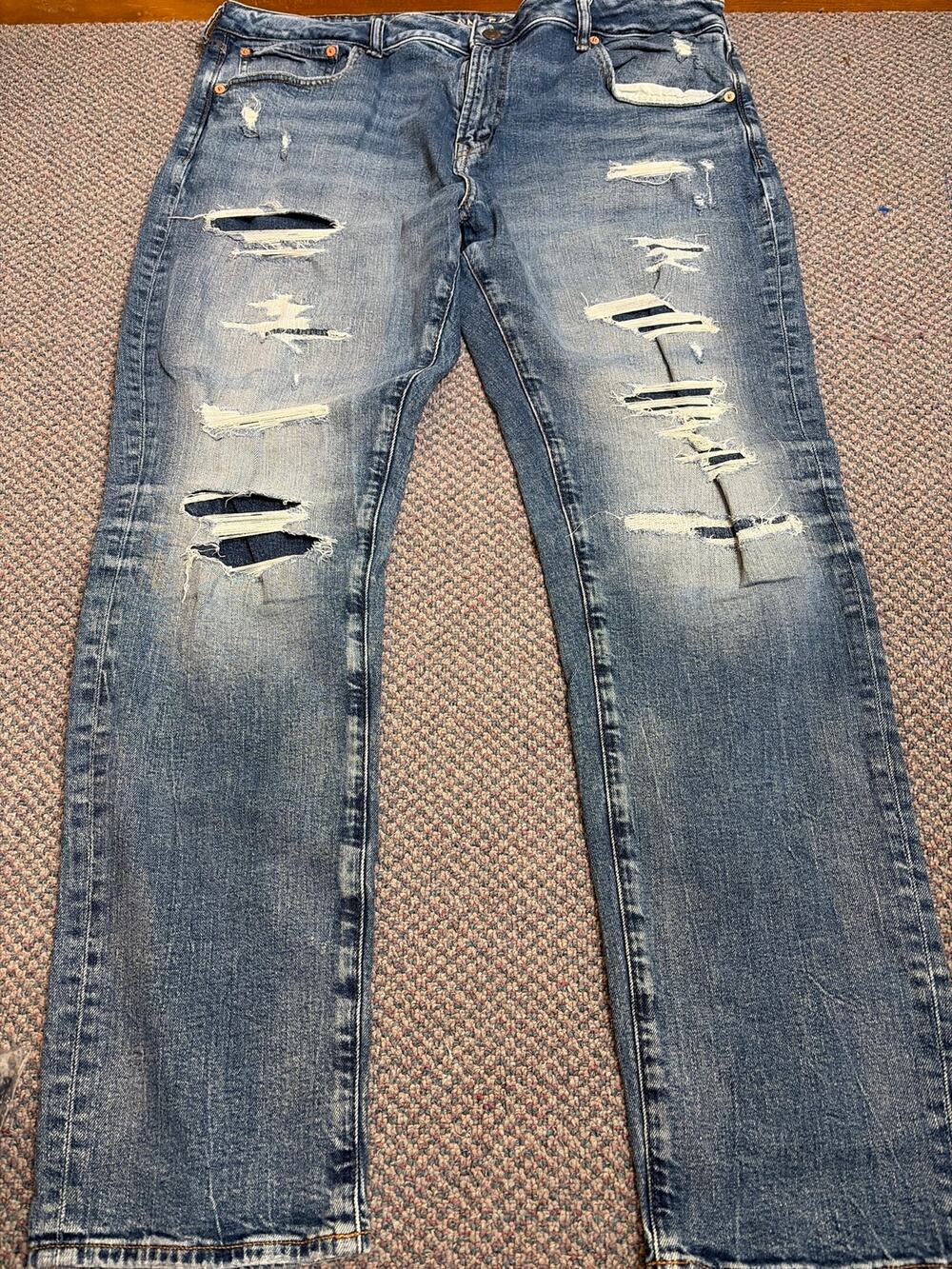 American Eagle Mens Distressed Athletic Fit Medium Wash Jeans 38x34